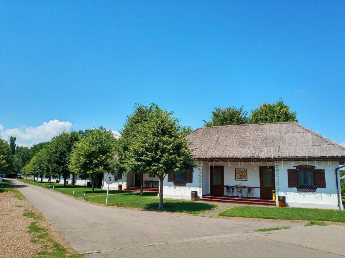 Bereg Holiday Park Svetlogorskoye Ngoại thất bức ảnh