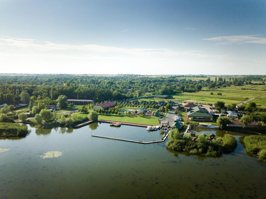 Bereg Holiday Park Svetlogorskoye Ngoại thất bức ảnh